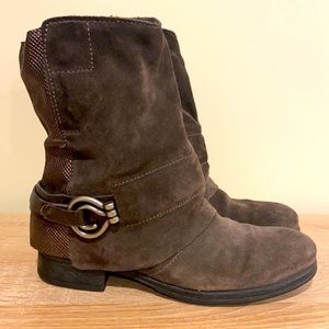 Leather ankle boots